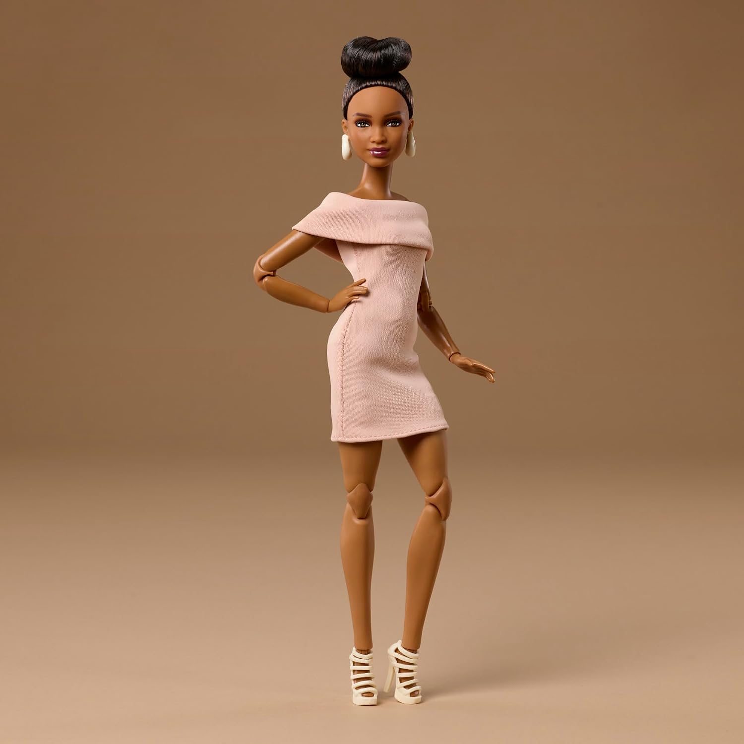 정품 마텔 바비 베이직스 인형 컬렉션, 중성적인 디자인 - Mattel Toy Barbie 리뷰 및 가격